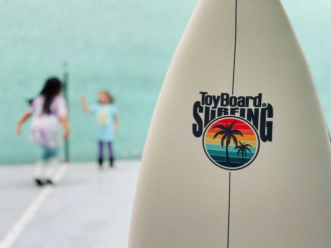 ToyBoard® Surfing