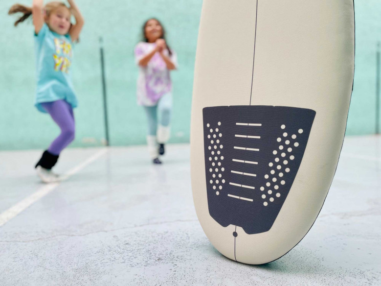 ToyBoard® Surfing